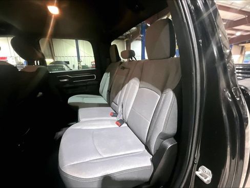 Used 2024 RAM 2500 Big Horn AWD/4WD image 23