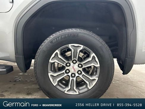 Used 2023 GMC Sierra 1500 SLT image 13