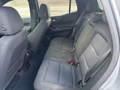 Used 2025 Chevrolet Equinox LT FWD image 17