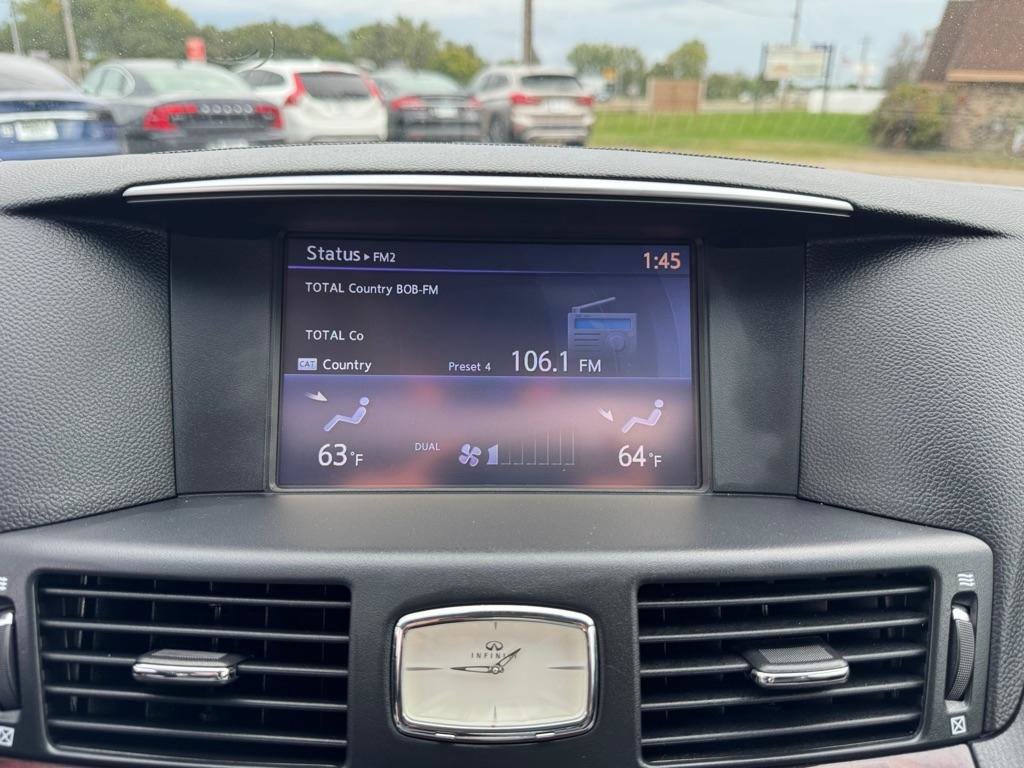 Used 2017 INFINITI Q70 L 3.7 AWD/4WD image 35