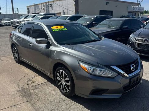 Used 2018 Nissan Altima 2.5 S w/ S Convenience Package FWD image 5