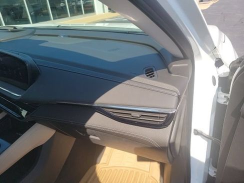 Used 2024 Buick Envision Preferred AWD/4WD image 6
