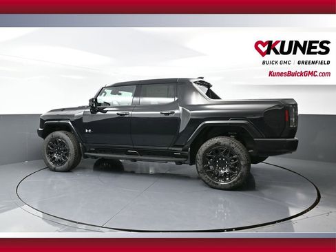 New 2025 GMC Hummer EV 2X w/ LPO, Sport Package AWD/4WD image 7