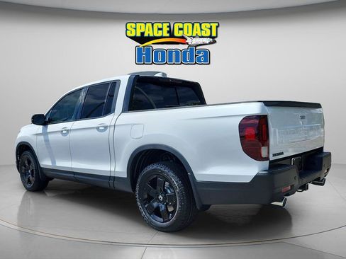New 2026 Honda Ridgeline Black Edition image 5