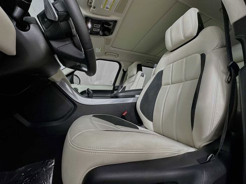 Used 2020 Land Rover Range Rover Sport HSE Dynamic AWD/4WD image 5