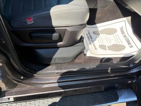 Used 2016 RAM 2500 Tradesman w/ Chrome Appearance Group image 44