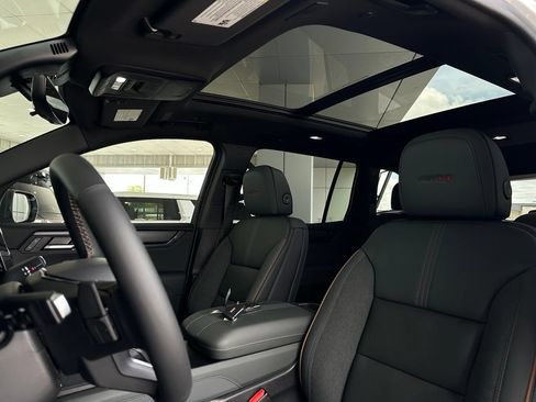 New 2026 GMC Acadia AT4 w/ Luxury Package AWD/4WD image 14