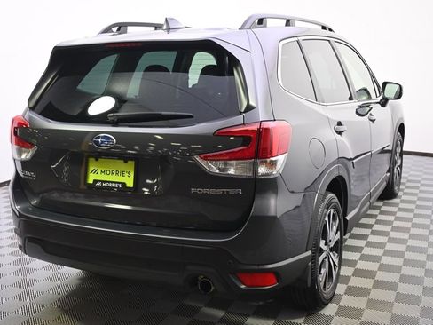 Used 2023 Subaru Forester Limited AWD/4WD image 6