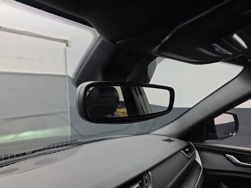 Used 2023 Jeep Grand Cherokee L Laredo image 44