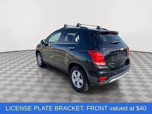 Used 2020 Chevrolet Trax LT w/ LT Convenience Package image 7