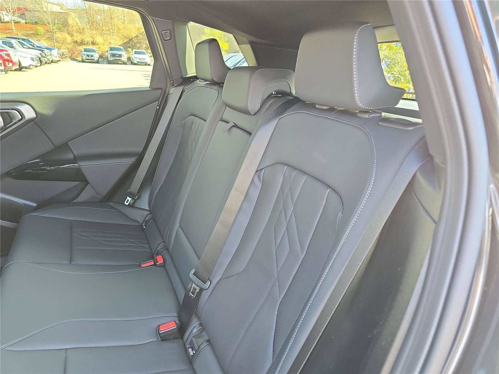 Used 2026 BMW X3 xDrive30i w/ Convenience Package AWD/4WD image 16