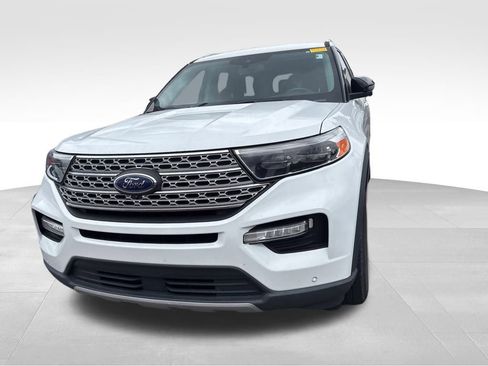 Used 2022 Ford Explorer Limited image 4