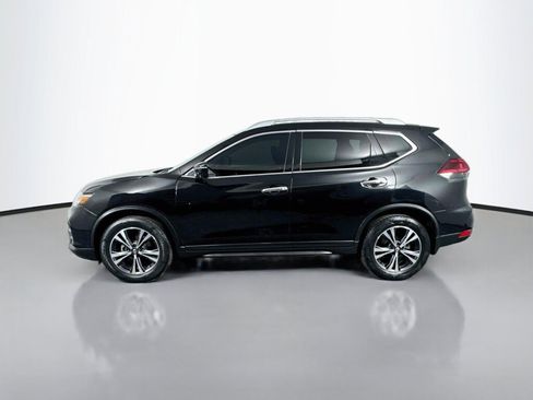 Used 2020 Nissan Rogue SV w/ Premium Package FWD image 2