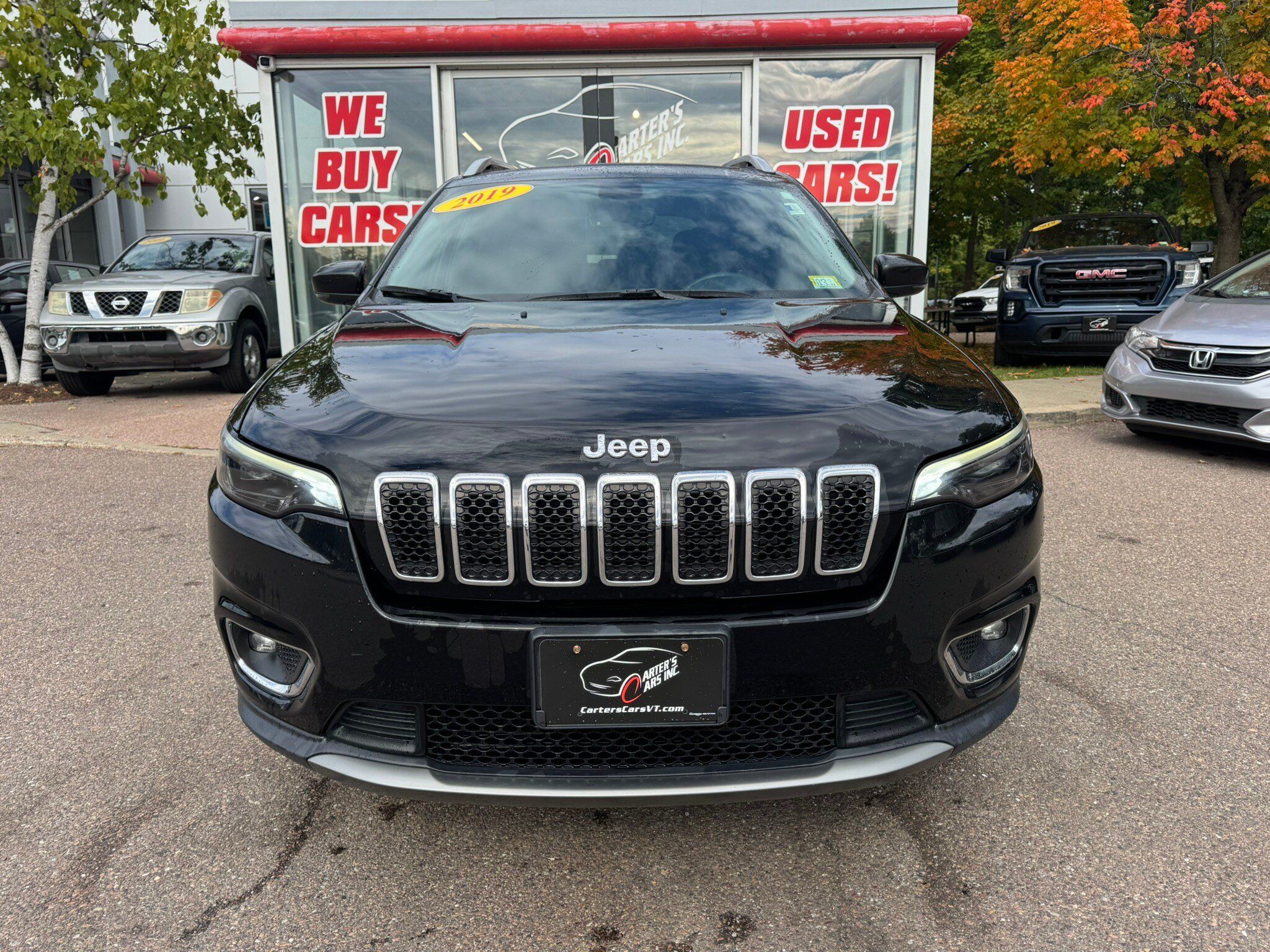 Used 2019 Jeep Cherokee Limited AWD/4WD image 3