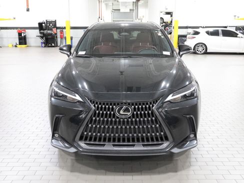Used 2022 Lexus NX 250 FWD image 3