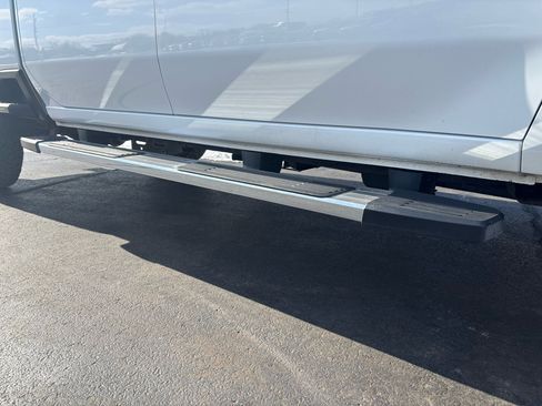 Used 2022 Chevrolet Silverado 2500 High Country w/ Z71 Off-Road Package image 35