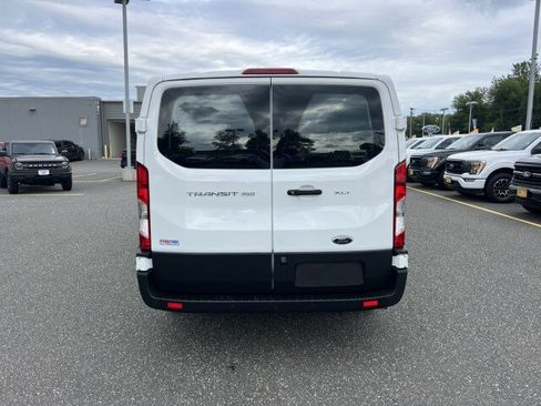 Used 2025 Ford Transit 350 XLT RWD image 4