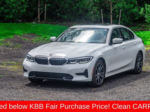 Used 2021 BMW 330i xDrive 330i xDrive w/ Convenience Package image 1