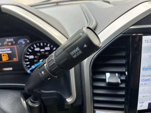Used 2022 Ford F550 4x4 SuperCab Super Duty image 30