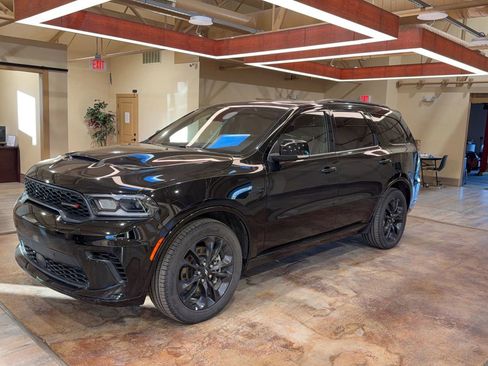 Used 2025 Dodge Durango R/T w/ Blacktop Package image 7