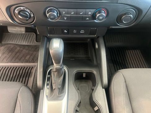 Used 2022 Nissan Frontier S w/ Technology Package AWD/4WD image 22