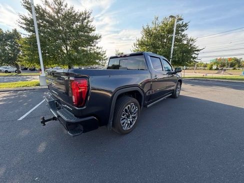 Used 2025 GMC Sierra 1500 Denali Ultimate AWD/4WD image 3