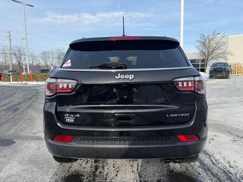 Used 2022 Jeep Compass Limited image 5