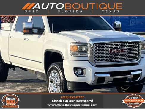 Used 2016 GMC Sierra 2500 Denali w/ Duramax Plus Package AWD/4WD image 1