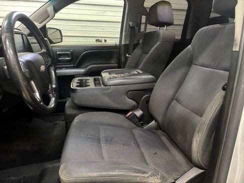 Used 2019 Chevrolet Silverado 1500 LT RWD image 10
