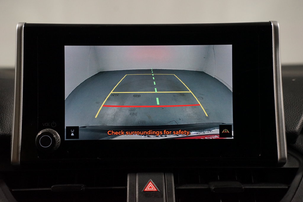 Certified 2025 Toyota RAV4 XLE FWD image 19
