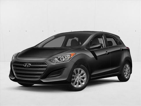Used 2016 Hyundai Elantra GT FWD image 1