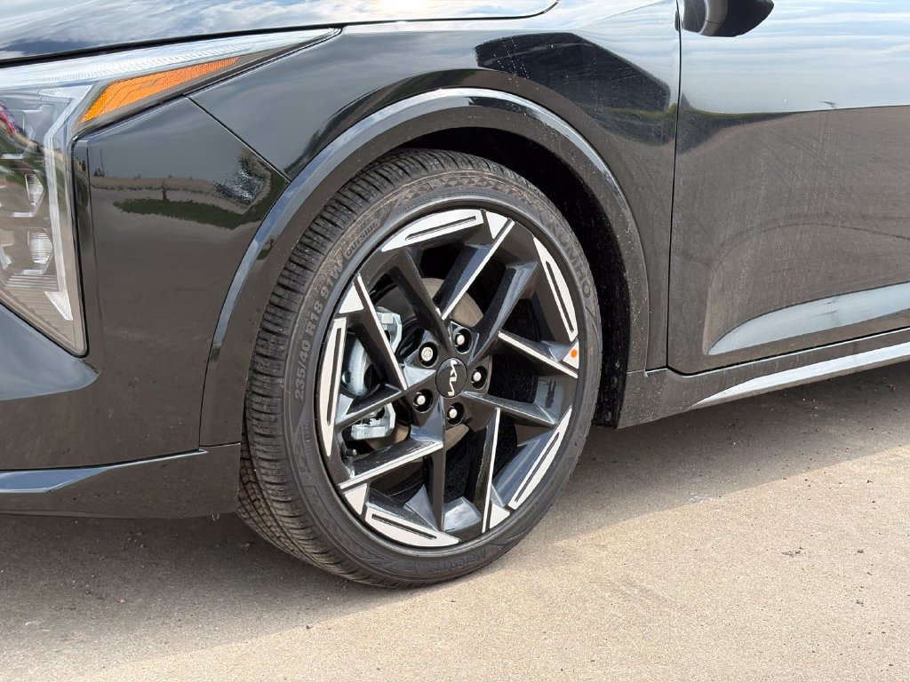 New 2026 Kia K4 GT-Line Turbo w/ GT-Line Premium Package FWD image 9