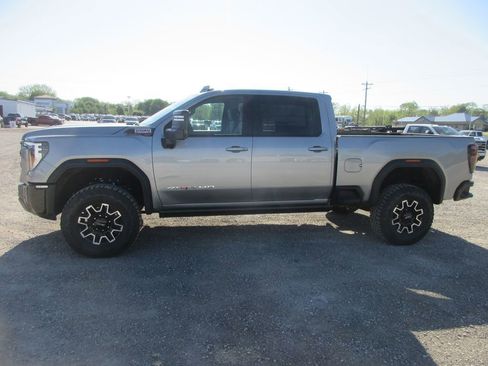 New 2026 GMC Sierra 2500 AT4X AWD/4WD image 9