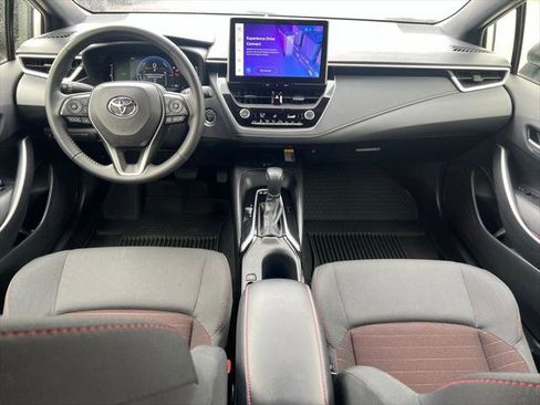 Certified 2025 Toyota Corolla SE w/ SE Premium Package AWD/4WD image 19