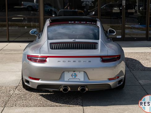 Used 2017 Porsche 911 Carrera 4S image 5