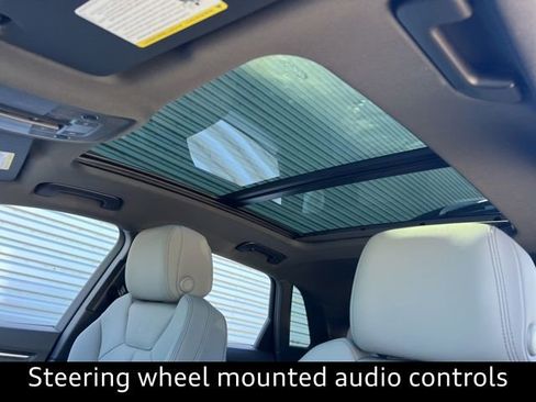 New 2025 Audi Q3 2.0T Premium image 11