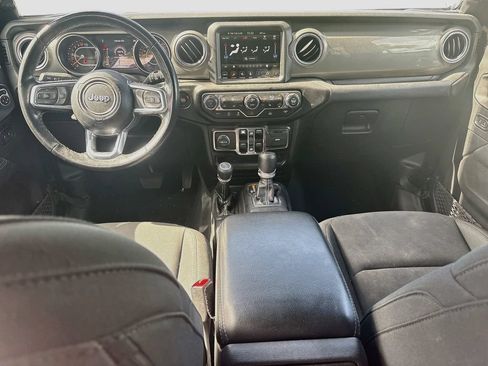 Certified 2022 Jeep Wrangler Unlimited Sahara w/ Cold Weather Group AWD/4WD image 25