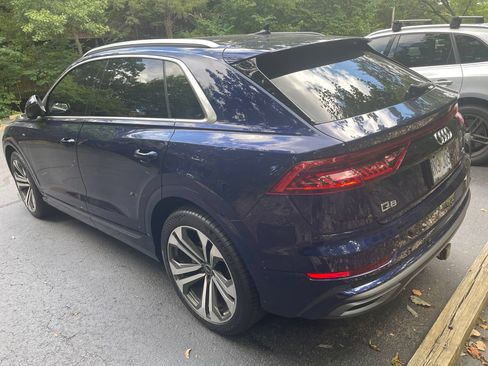 Used 2022 Audi Q8 Prestige AWD/4WD image 19