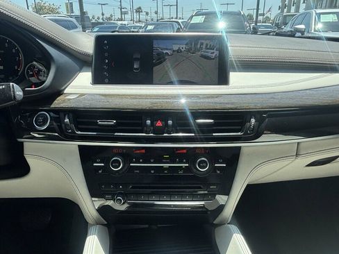 Used 2018 BMW X6 M AWD/4WD image 27