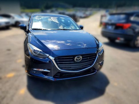Used 2017 MAZDA MAZDA3 Grand Touring w/ Premium Equipment Package FWD image 21