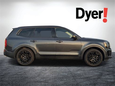 Certified 2022 Kia Telluride EX w/ EX Premium Package image 2