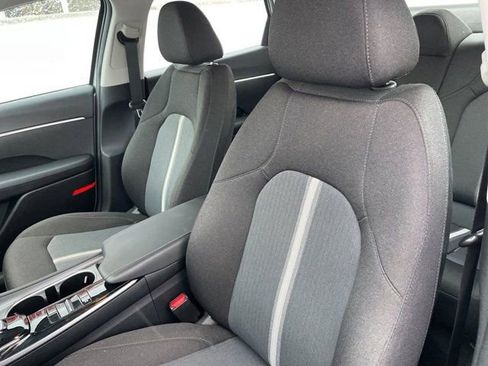 Used 2022 Hyundai Sonata SE image 8