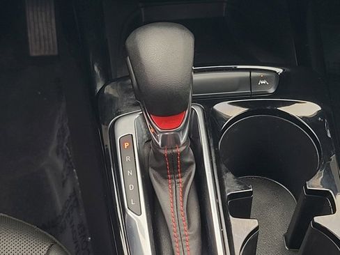 Used 2024 Chevrolet Trax RS w/ Sunroof Package image 20