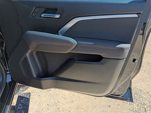 New 2025 Chevrolet Colorado Z71 w/ Midnight Edition image 36