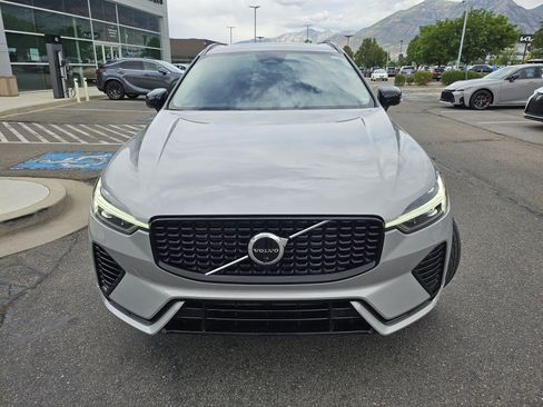 Used 2023 Volvo XC60 T8 Plus w/ Climate Package AWD/4WD image 2