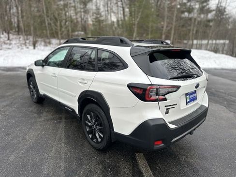 Used 2023 Subaru Outback Onyx Edition image 8