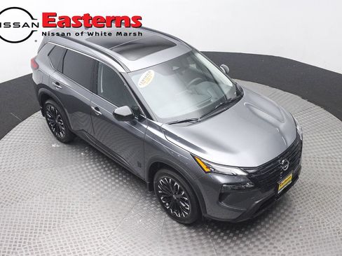 Used 2026 Nissan Rogue Dark Armor AWD/4WD image 3
