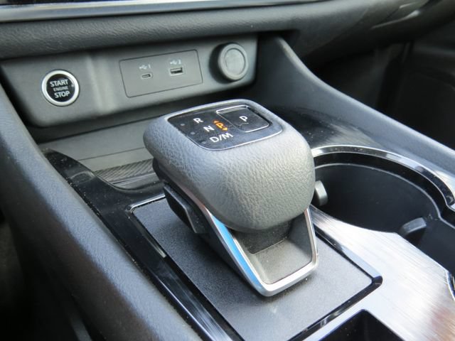 Used 2023 Nissan Rogue SV FWD image 25