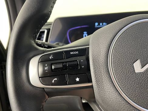 Used 2025 Kia Sportage X-Line w/ Premium Package AWD/4WD image 11