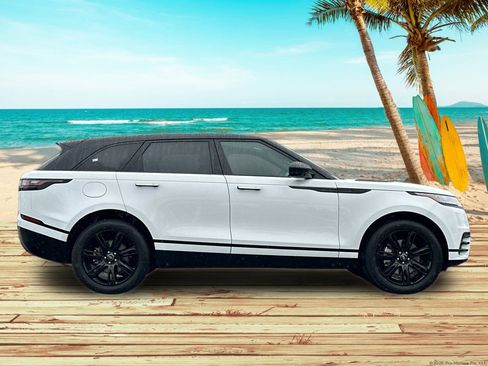 Used 2022 Land Rover Range Rover Velar R-Dynamic S image 6